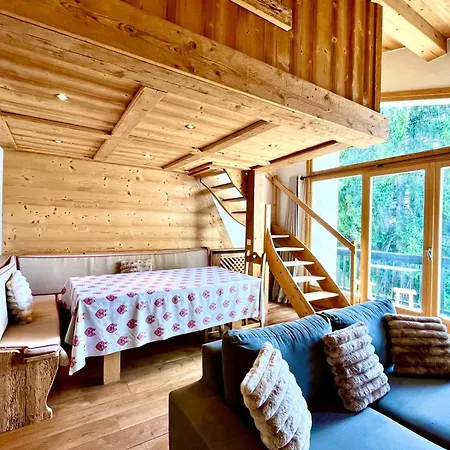 Charming Alpine In Mountain View Megeve