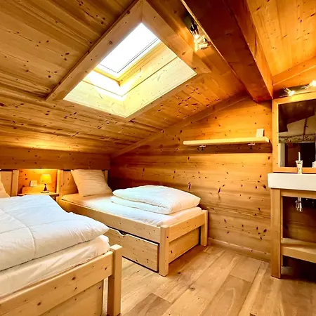 Charming Alpine In Mountain View Apartmán